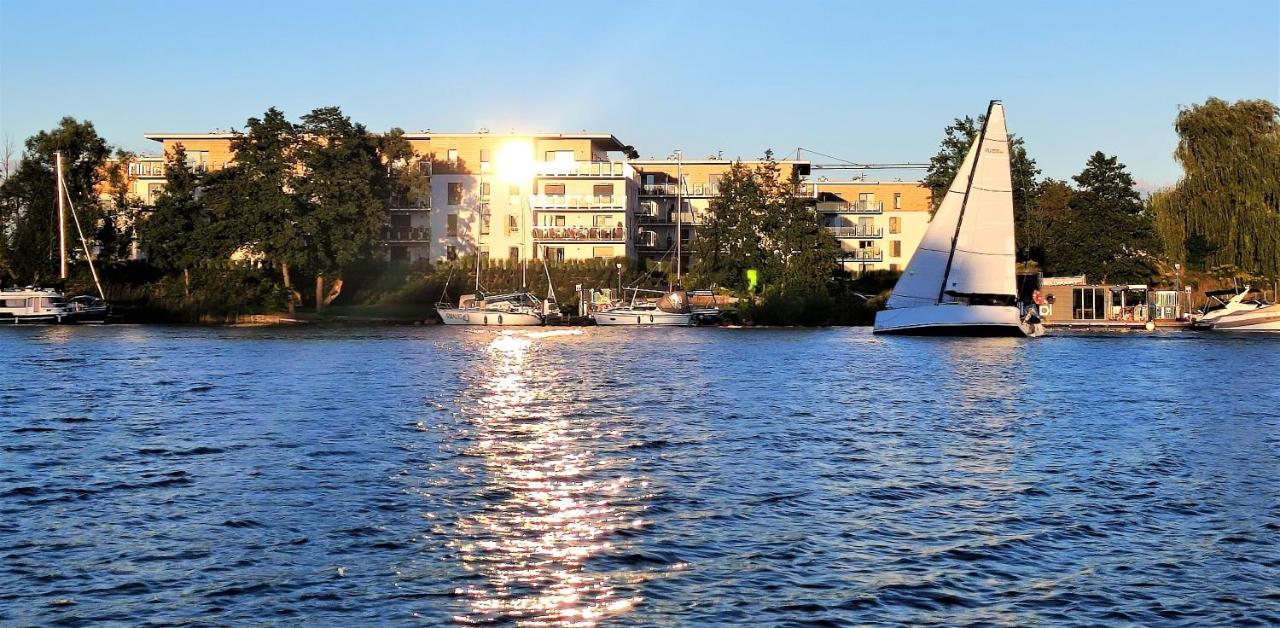 Marina Apartment - Przy Jeziorze, Taras, Tv55" Z Netflix I Prime, Parking Iława Buitenkant foto