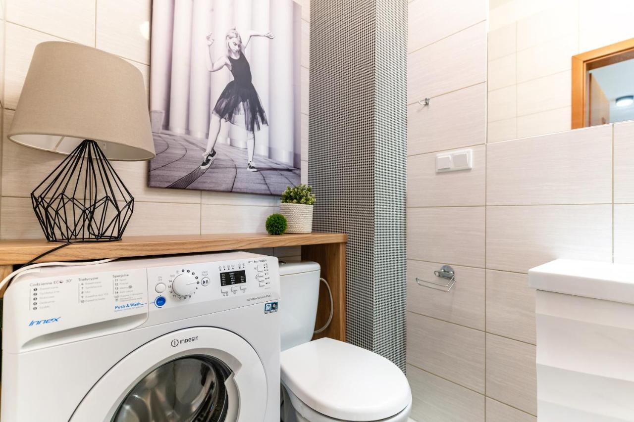 Marina Apartment - Przy Jeziorze, Taras, Tv55" Z Netflix I Prime, Parking Iława Buitenkant foto